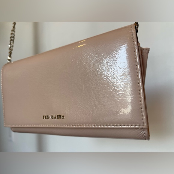 Ted Baker Nude Pink Patent Clutch - Picture 1 of 8